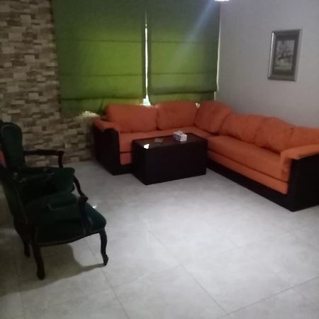 الفارس الوسيم للشقق الفندقيه Amán Exterior foto