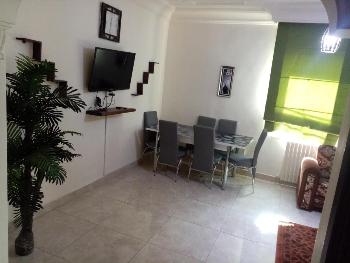 الفارس الوسيم للشقق الفندقيه Amán Exterior foto